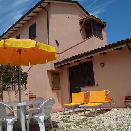 Il Cerchio Delle Fate Villa Torgiano Habitación foto