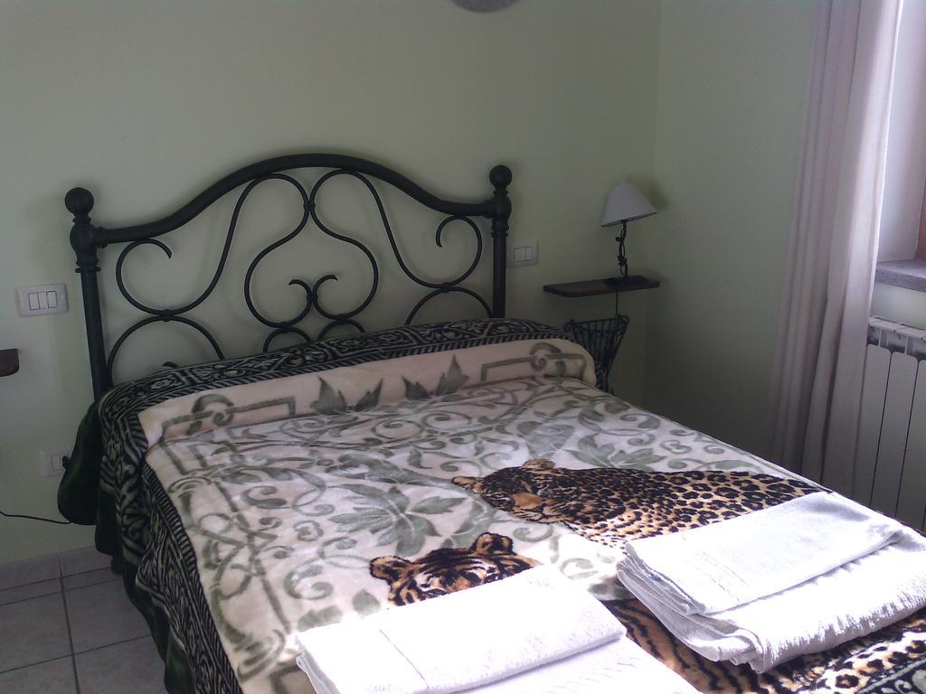 Il Cerchio Delle Fate Villa Torgiano Habitación foto